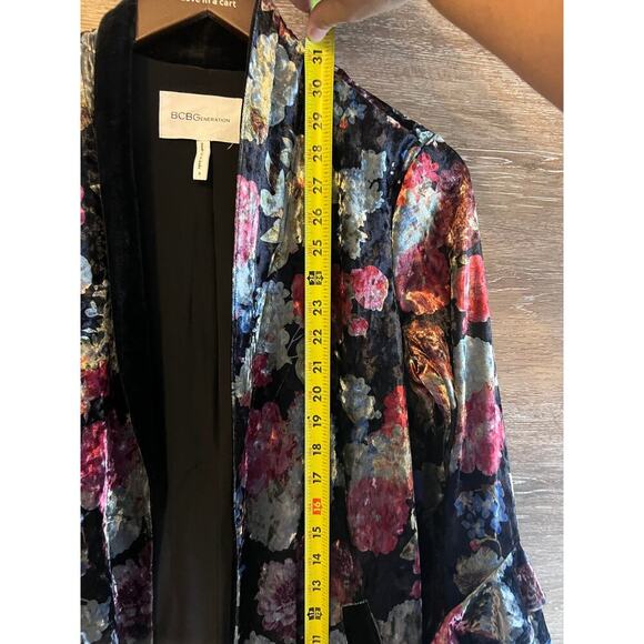 BCBG GENERATION sz Small Floral Cardigan Blazer Bell Sleeves Velour Gothic - Picture 3 of 10